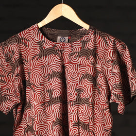 Buy Red Block Art Prints Natural Dyed Cotton Round Neck T-shirt