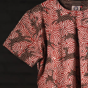 Buy Red Block Art Prints Natural Dyed Cotton Round Neck T-shirt
