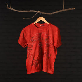 Buy Block Art Prints Natural Dyed Cotton Round Neck T-shirt Online at iTokri.com