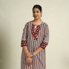 Buy Red Block Print Mul Cotton Straight Bagh Kurta for Women
