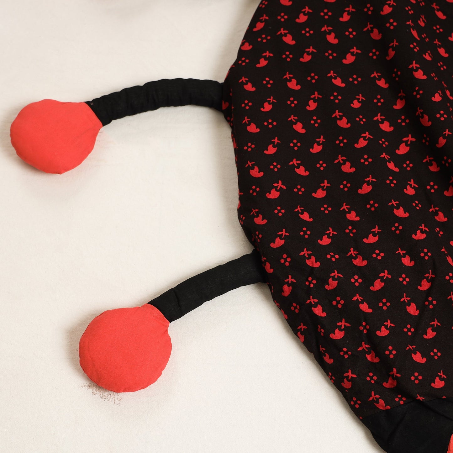  Red Bug Handmade Baby Play Mat