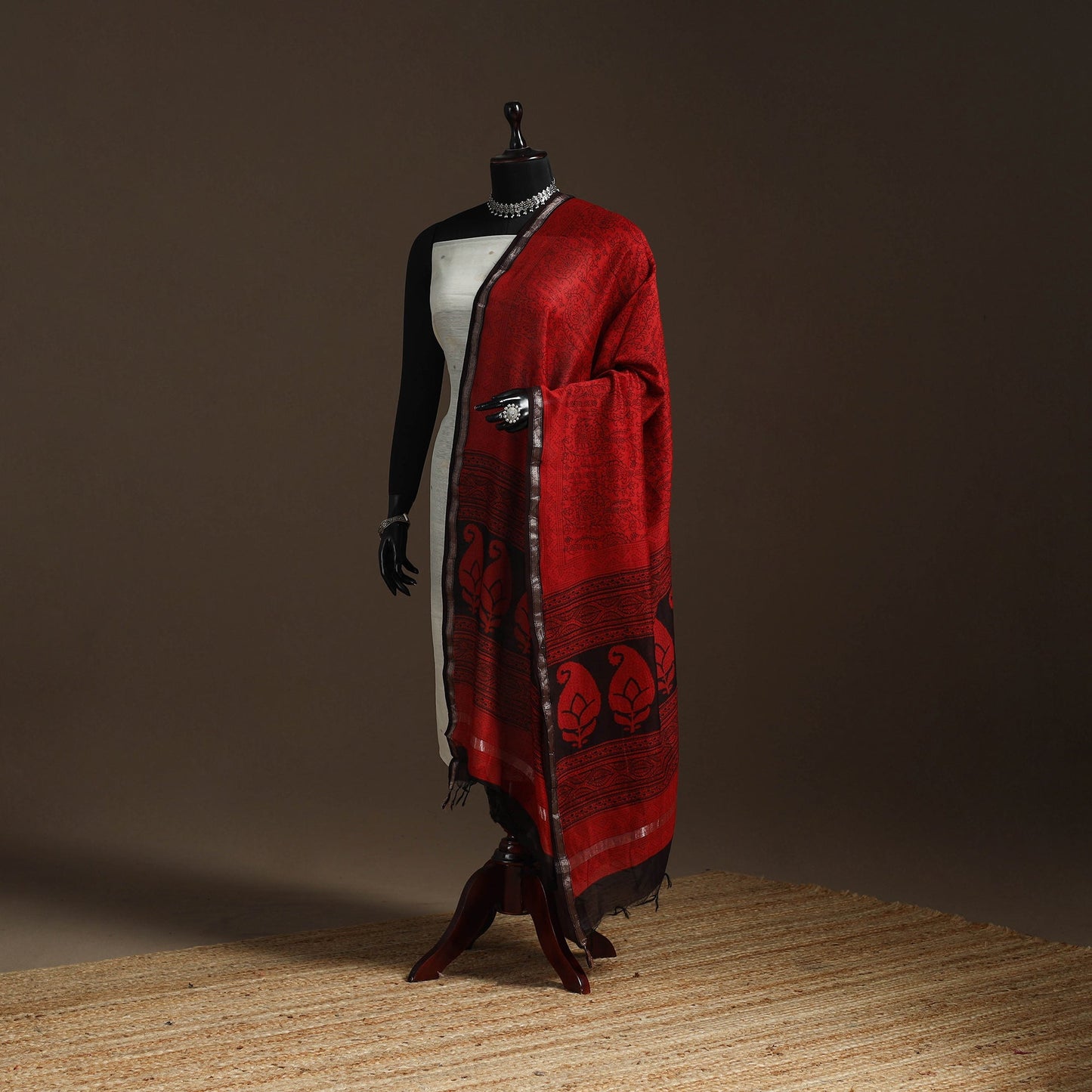 Chanderi silk bagh natural dyed dupatta with zari border 05