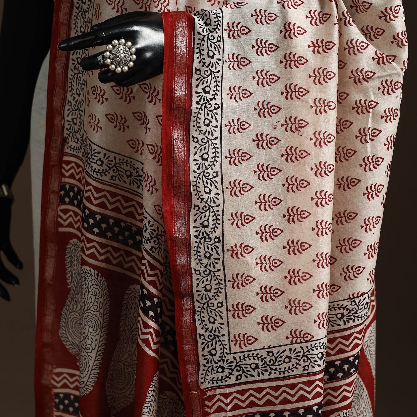 Chanderi silk bagh natural dyed dupatta with zari border 07