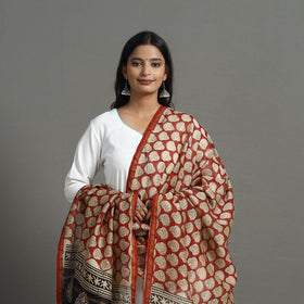  Red Chanderi Silk Bagru Print Dupatta with Zari Border 