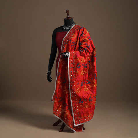 Red - chanderi silk hand embroidery phulkari dupatta 35