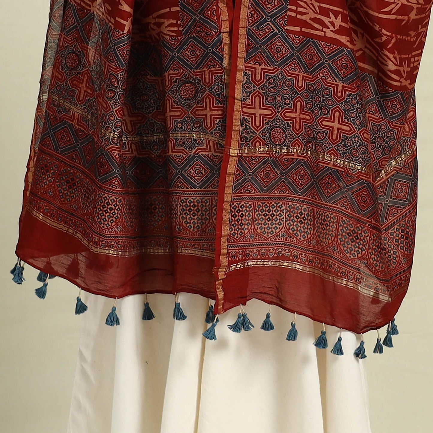 Red - chanderi silk handloom dupatta 09 - handcrafted