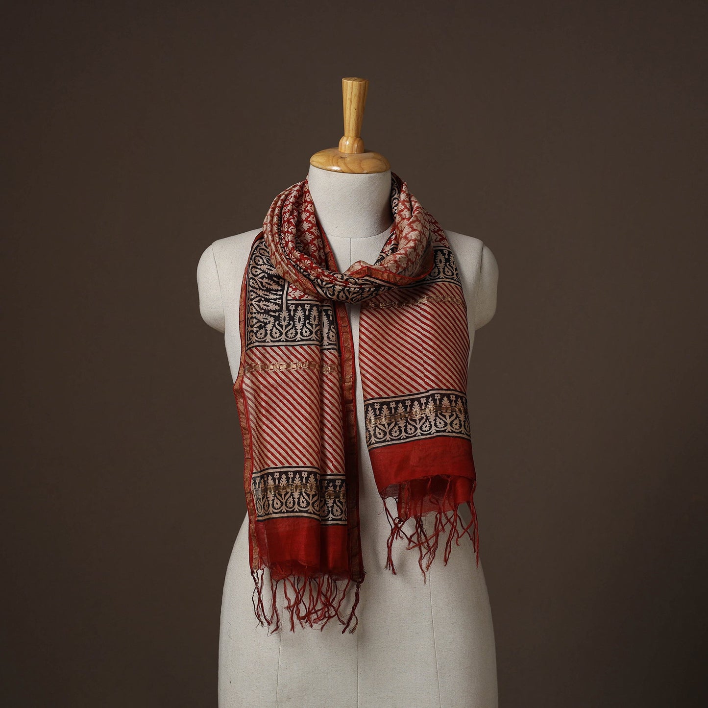 Chanderi silk handloom natural dyed bagru stole 03