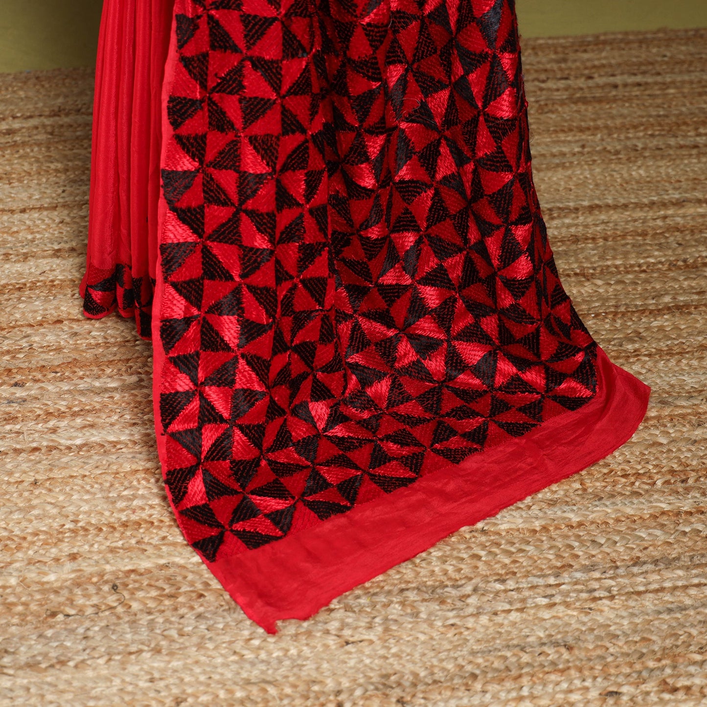 Red - chinon silk hand embroidery phulkari saree 15