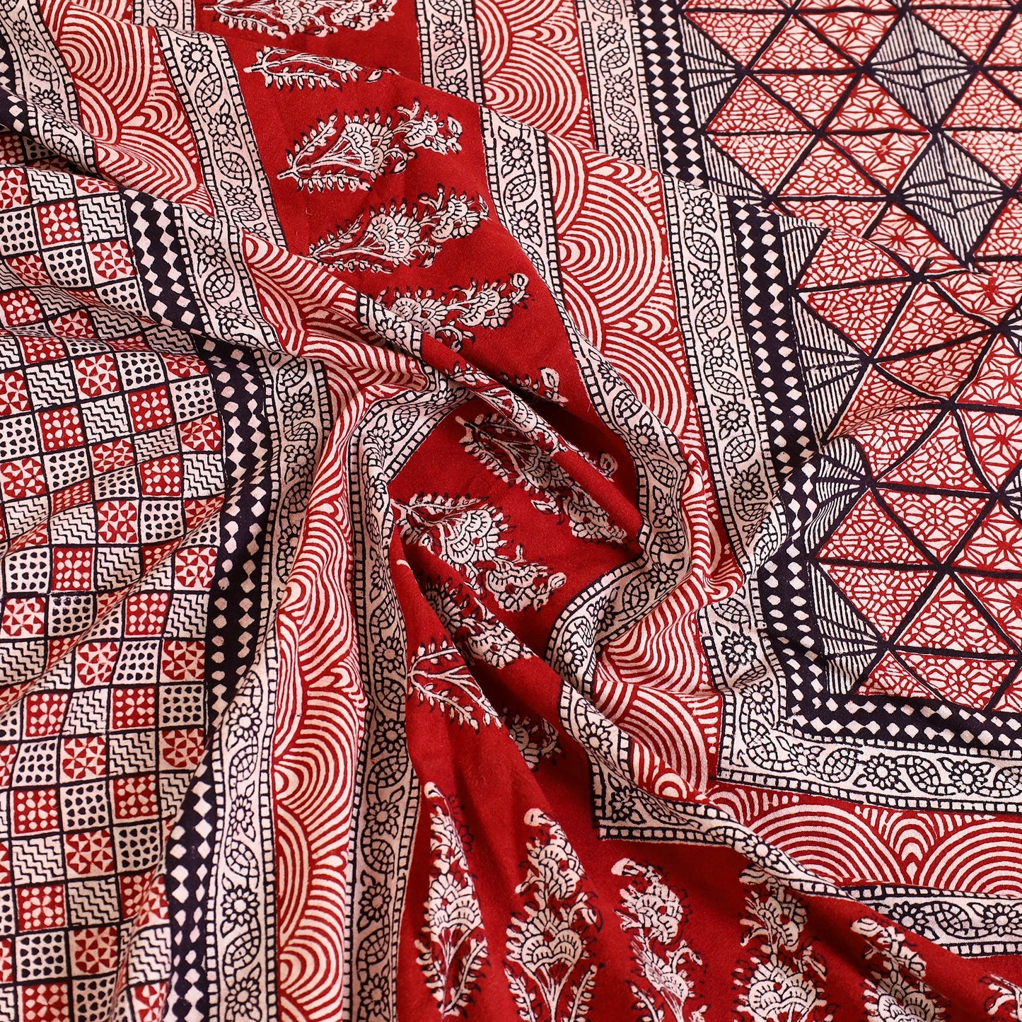  Red Block Print Cotton Bagh Double Bed Sheet Online