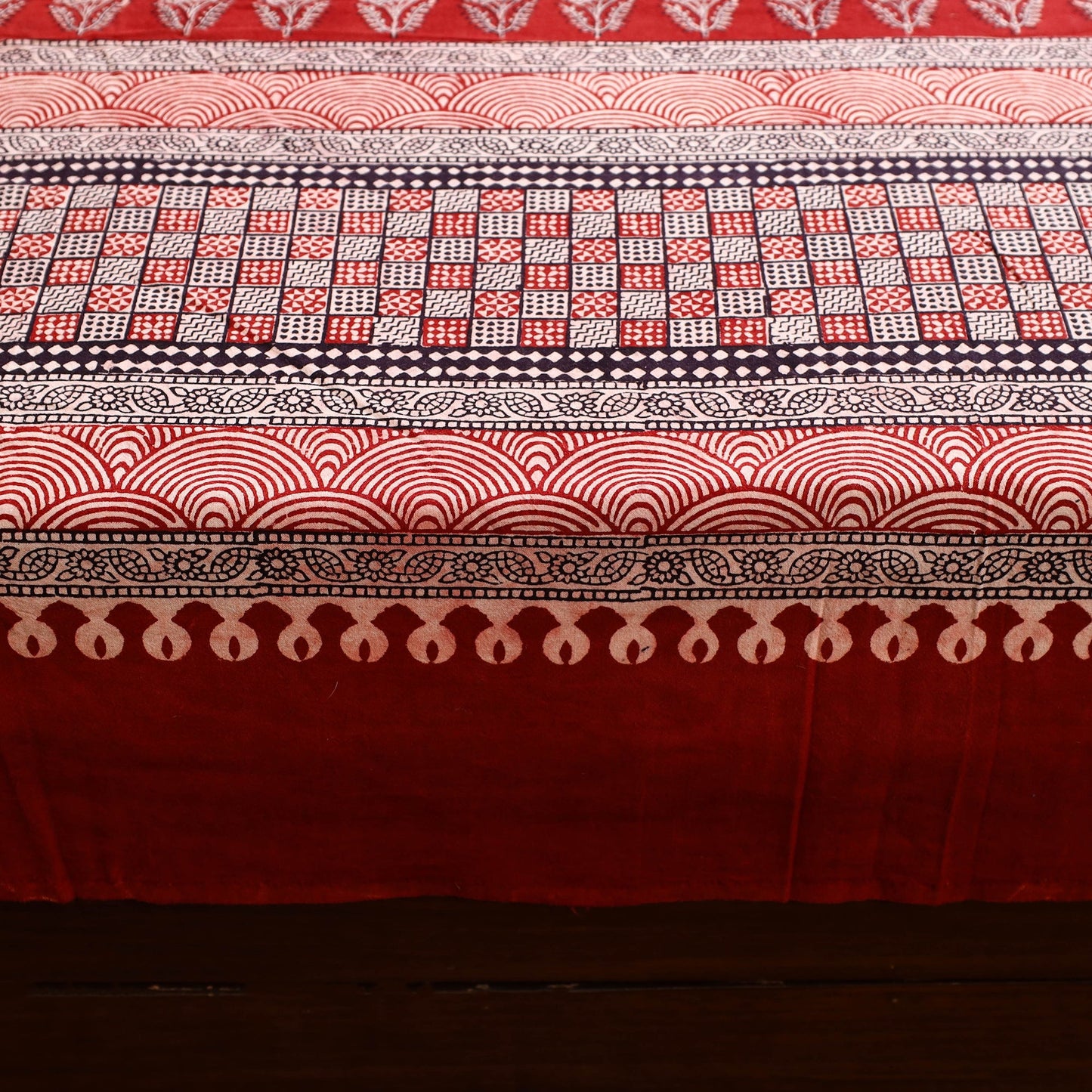  Red Block Print Cotton Bagh Double Bed Sheet Online
