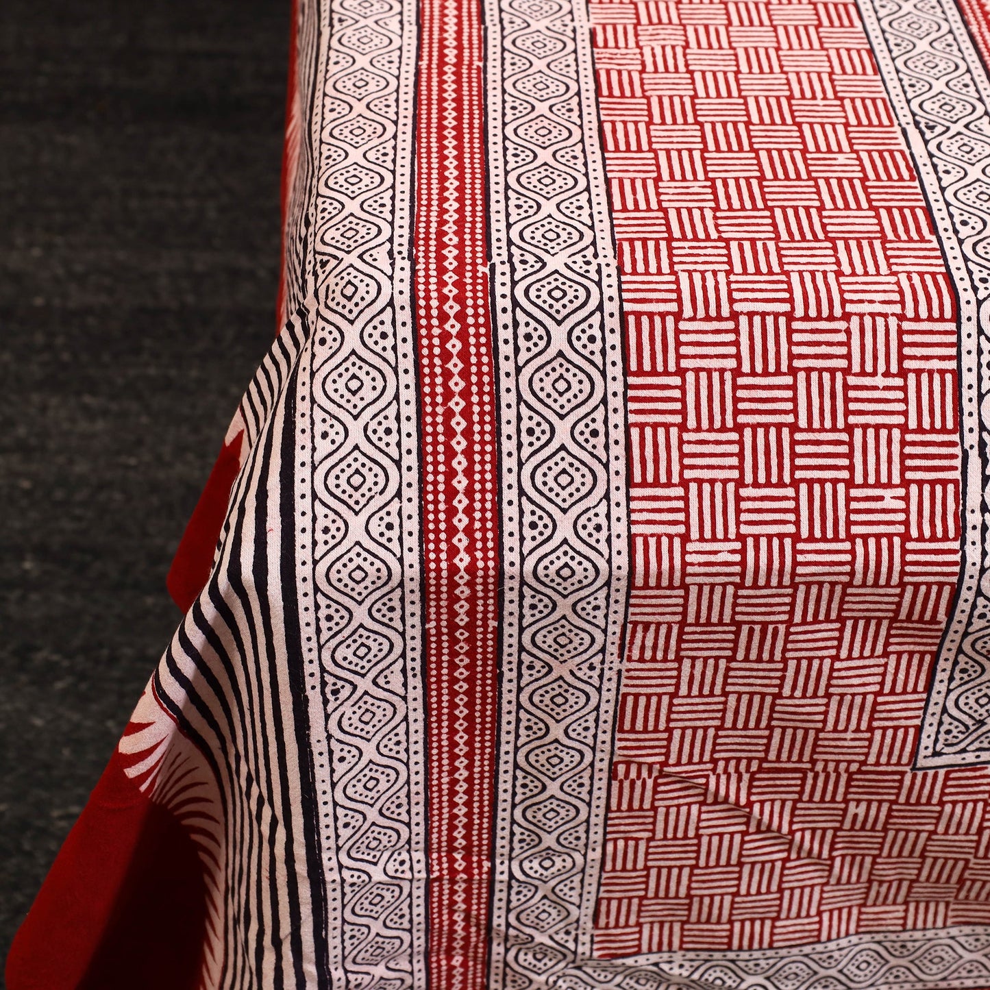 Buy Red Block Print Cotton Bagh Double Bed Sheet Online