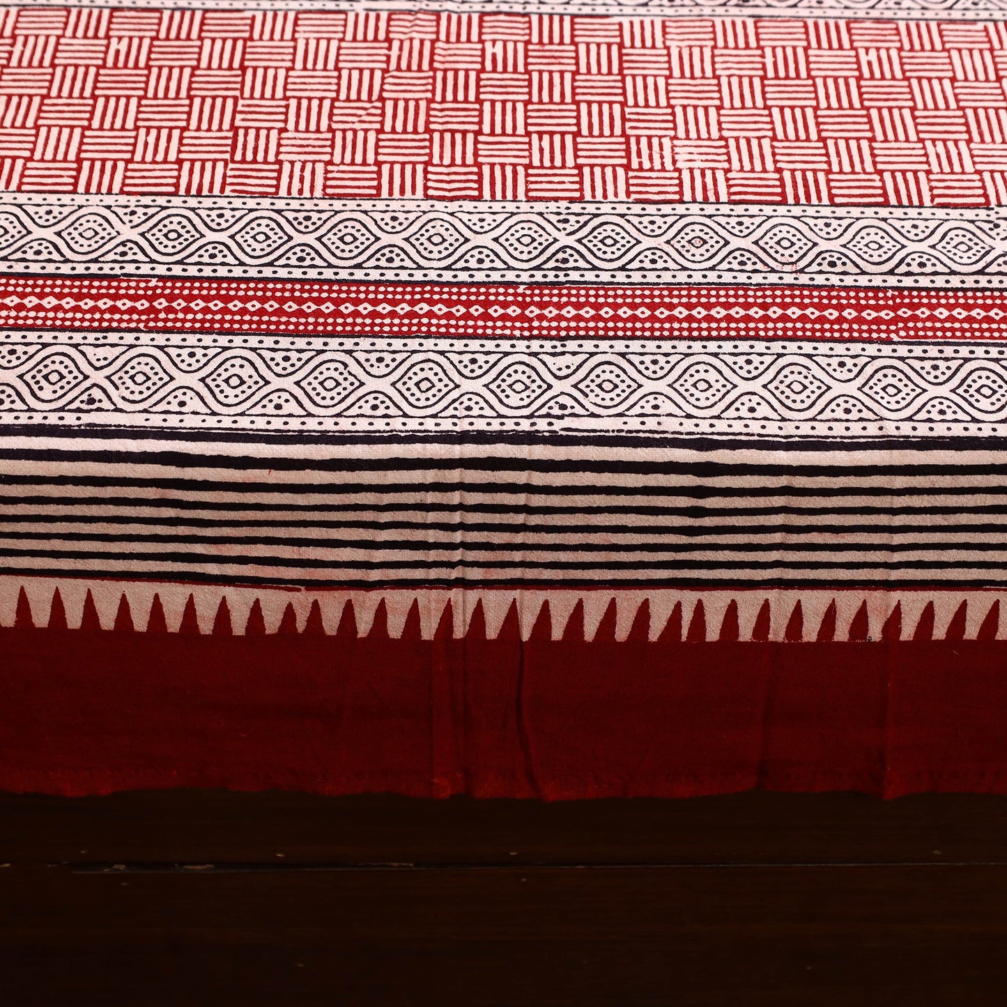 Buy Red Block Print Cotton Bagh Double Bed Sheet Online