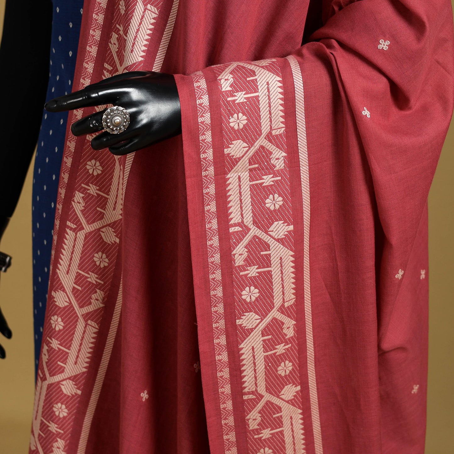 Red - cotton buti jacquard dupatta with thread border 01