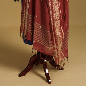 Red - cotton buti jacquard dupatta with thread border 02