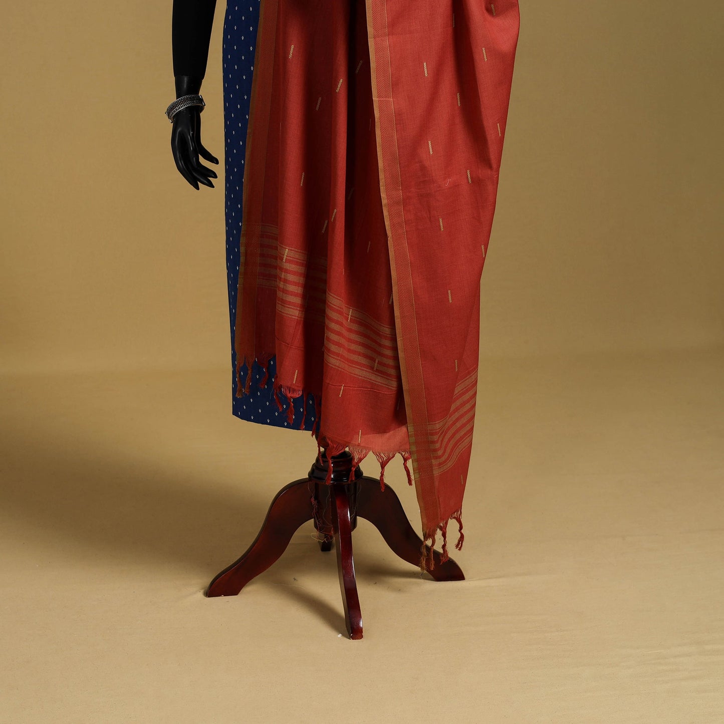 Red - cotton buti jacquard dupatta with thread border 28