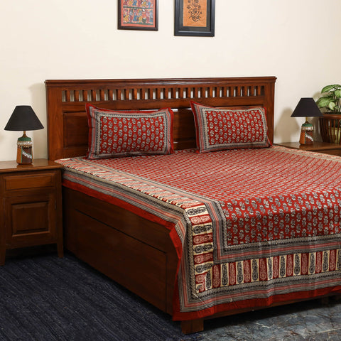 Red - cotton double bagru bed sheet set (108 x 90 in) 03