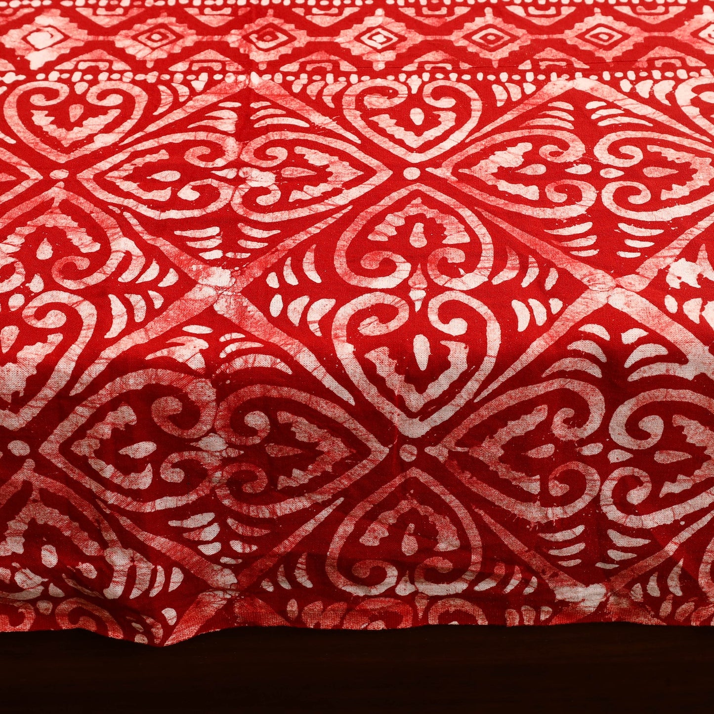 Buy Red Cotton Double Hand Batik Print Bed Sheet Set
