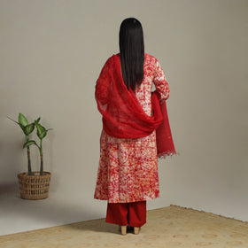Red Cotton Hand Batik Print Kurta Set (Set of 3)