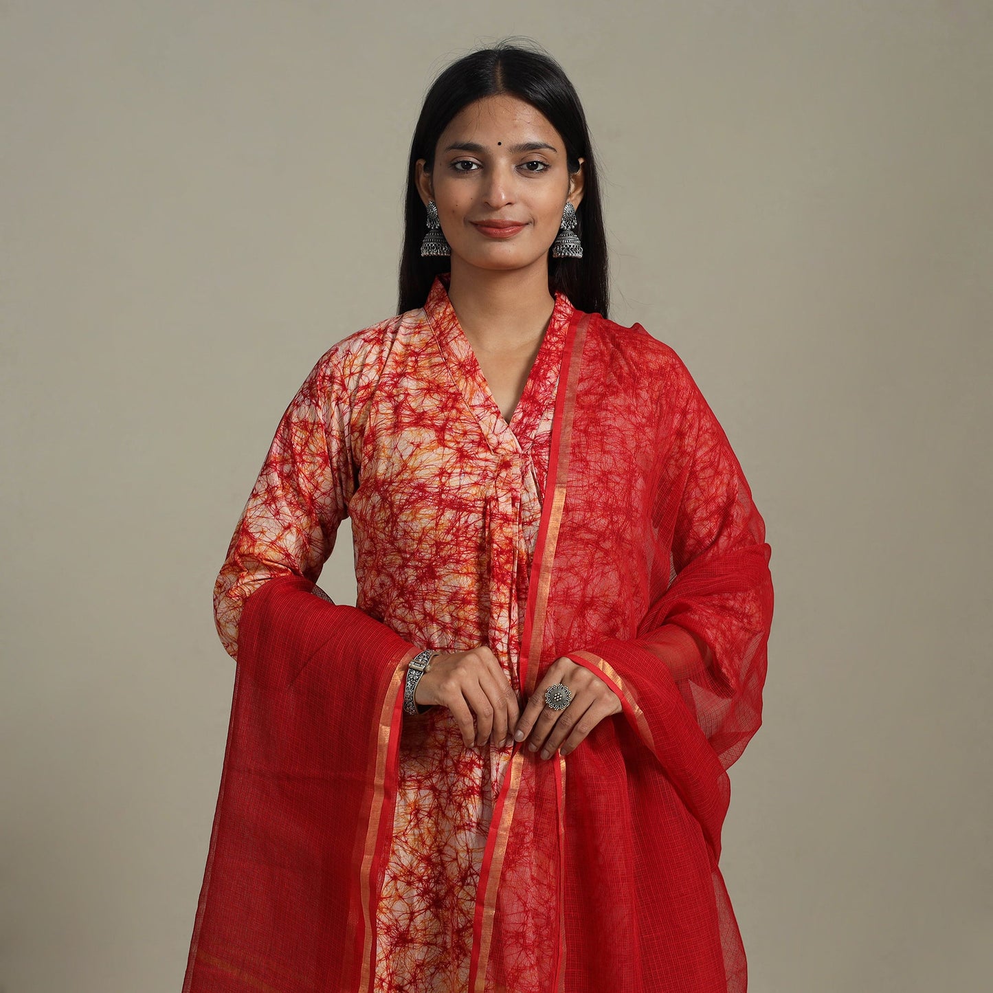 Red Cotton Hand Batik Print Kurta Set (Set of 3)