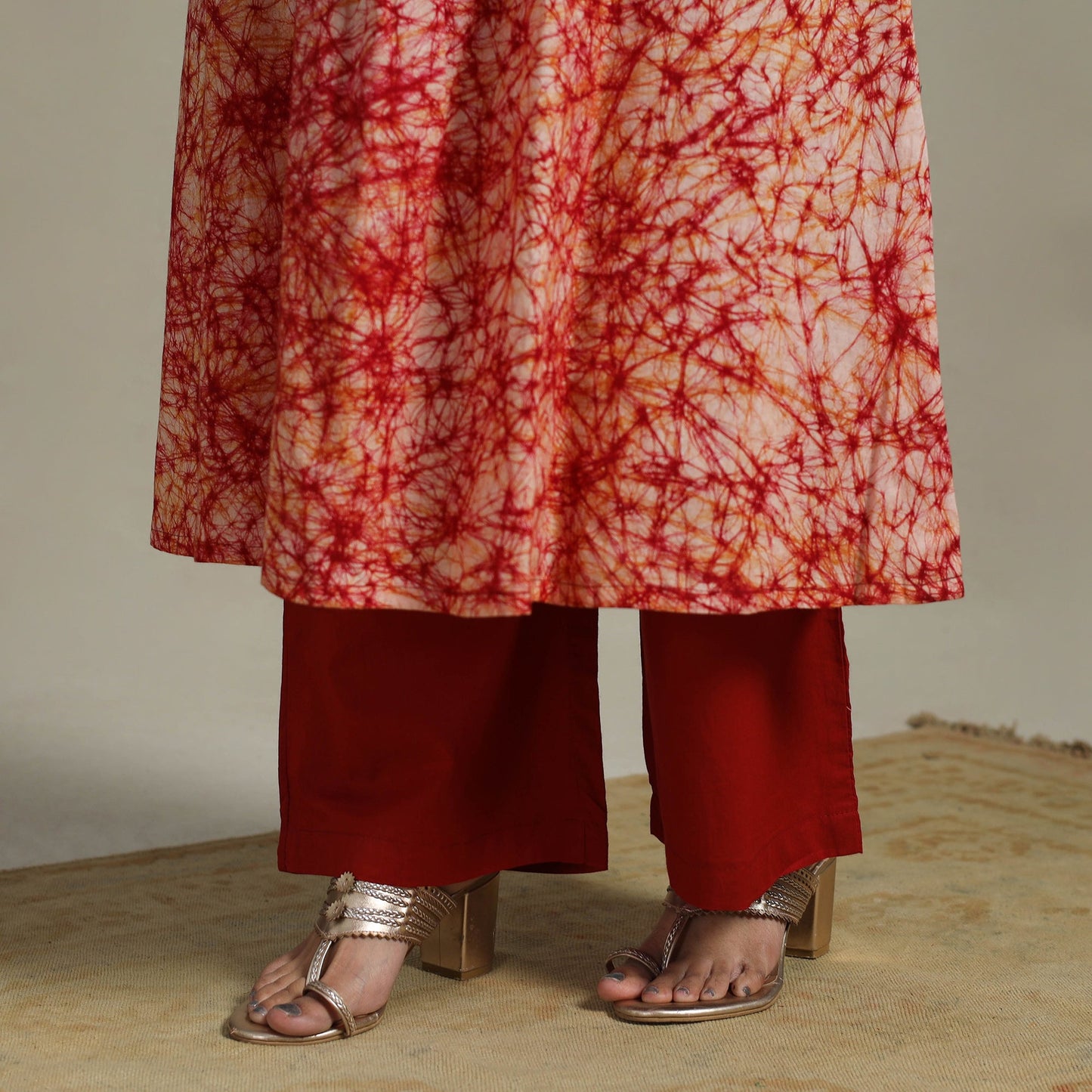 Red Cotton Hand Batik Print Kurta Set (Set of 3)