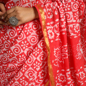 Red Cotton Hand Batik Print Saree with Blouse Piece