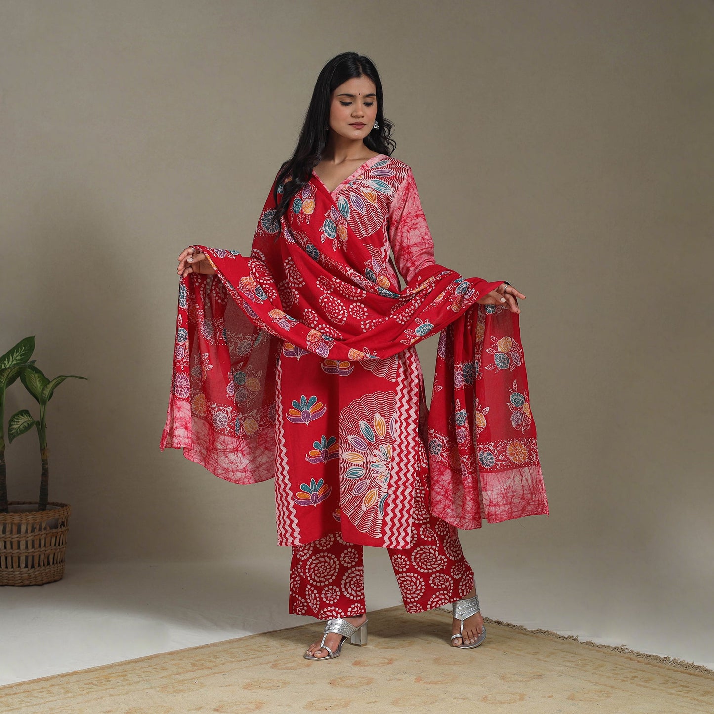 Red Cotton Indonesian Hand Batik Print Kurta Set (Set of 3)