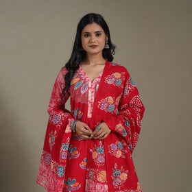 Red Cotton Indonesian Hand Batik Print Kurta Set (Set of 3)