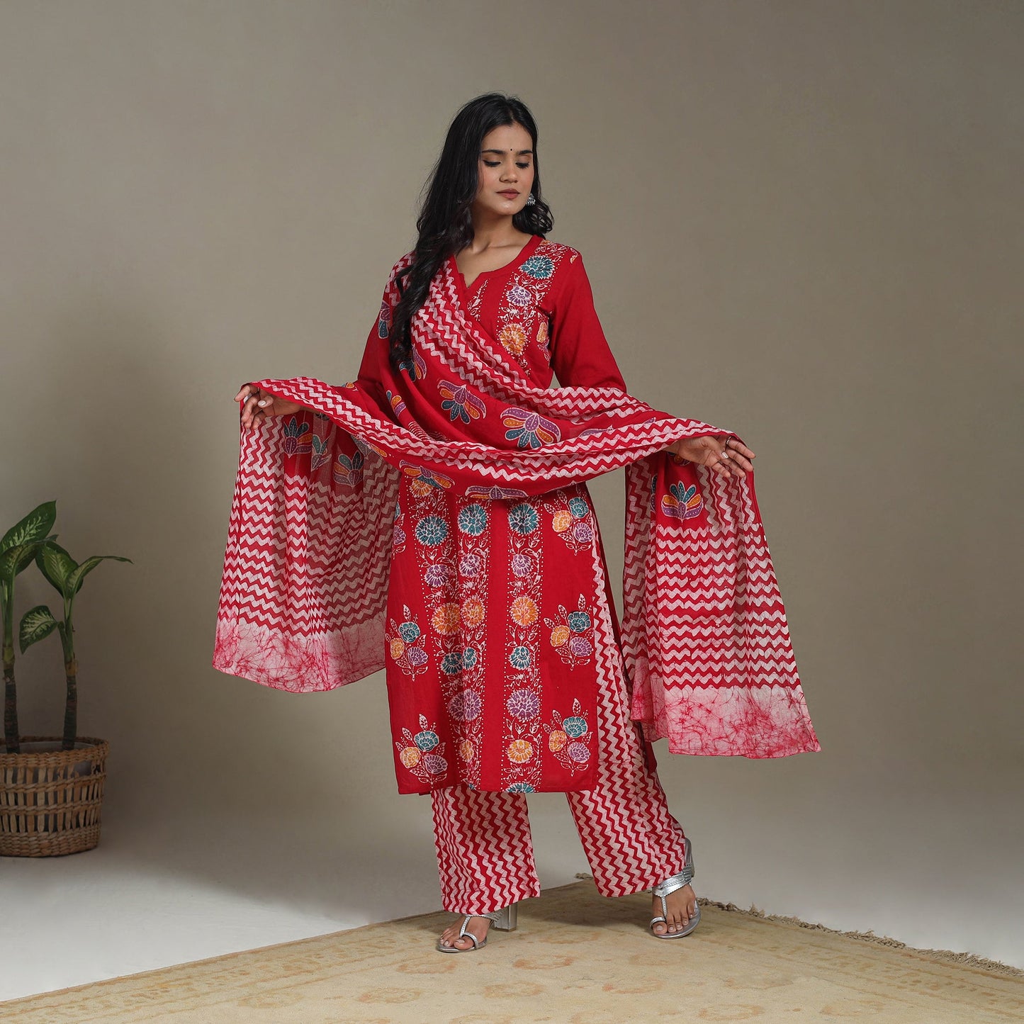 Red Cotton Indonesian Hand Batik Print Kurta Set (Set of 3)