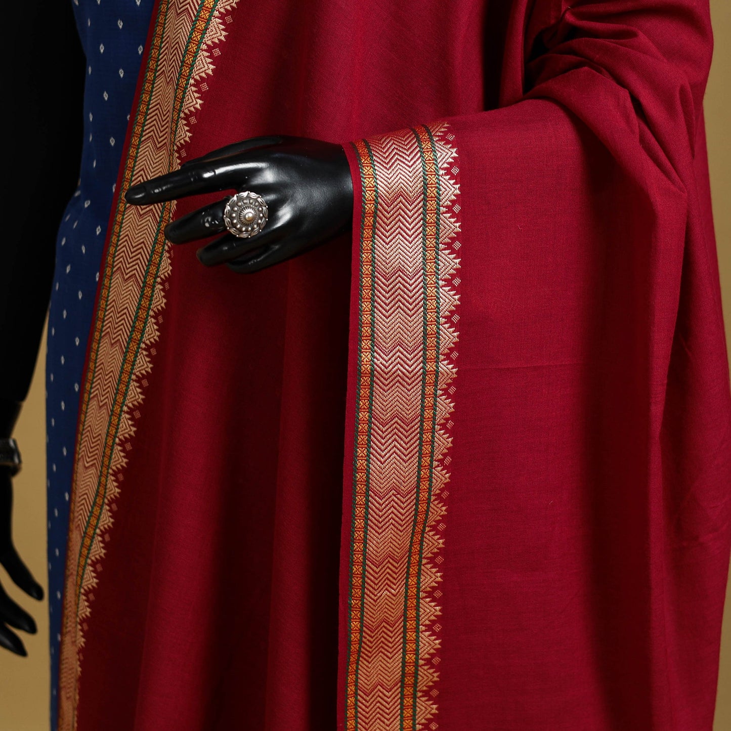 Red - cotton jacquard dupatta with thread border 15