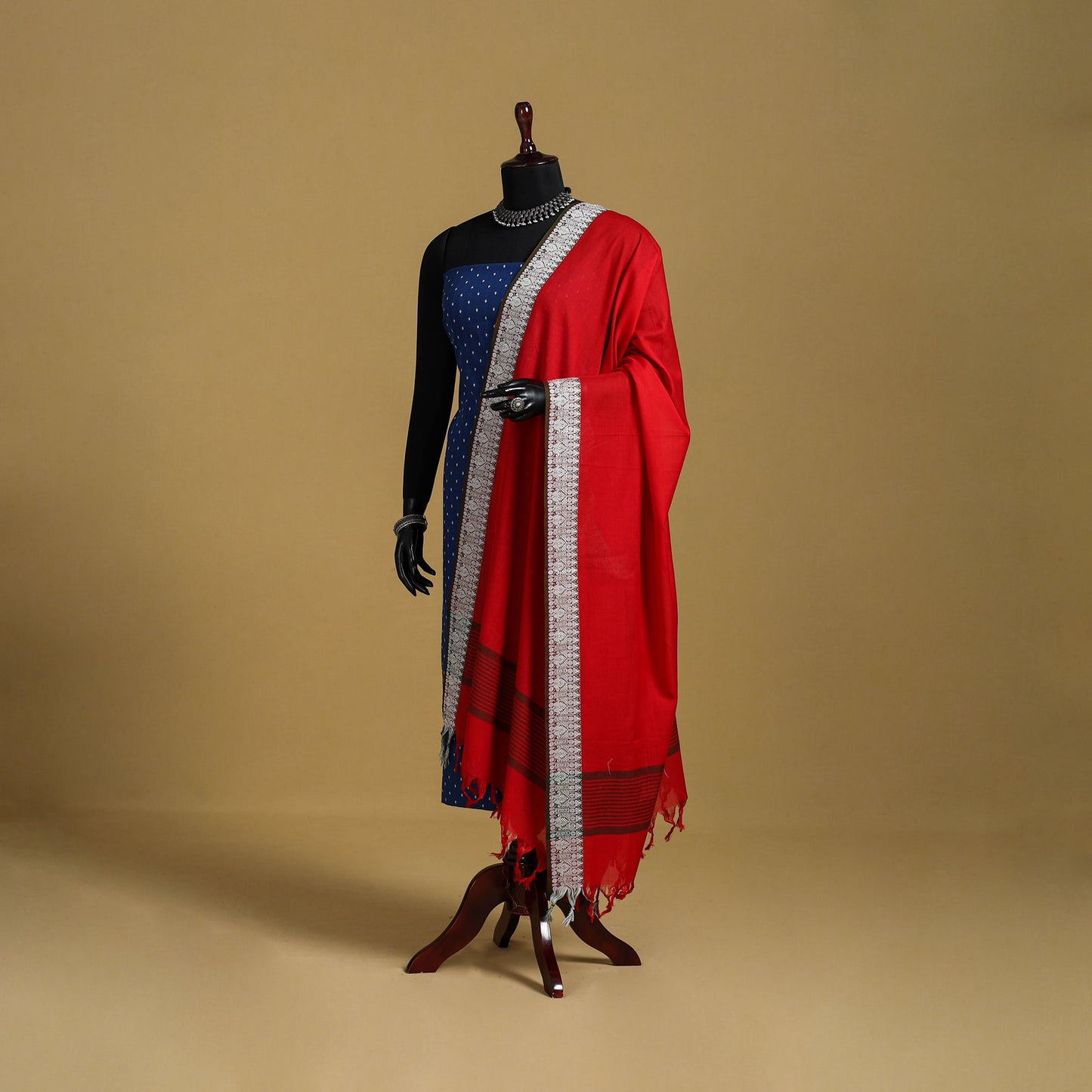 Red - cotton jacquard dupatta with thread border 31