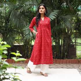 Red Cotton A-Line Pochampally Ikat Kurta for women