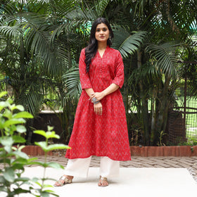 Red Cotton A-Line Pochampally Ikat Kurta for women