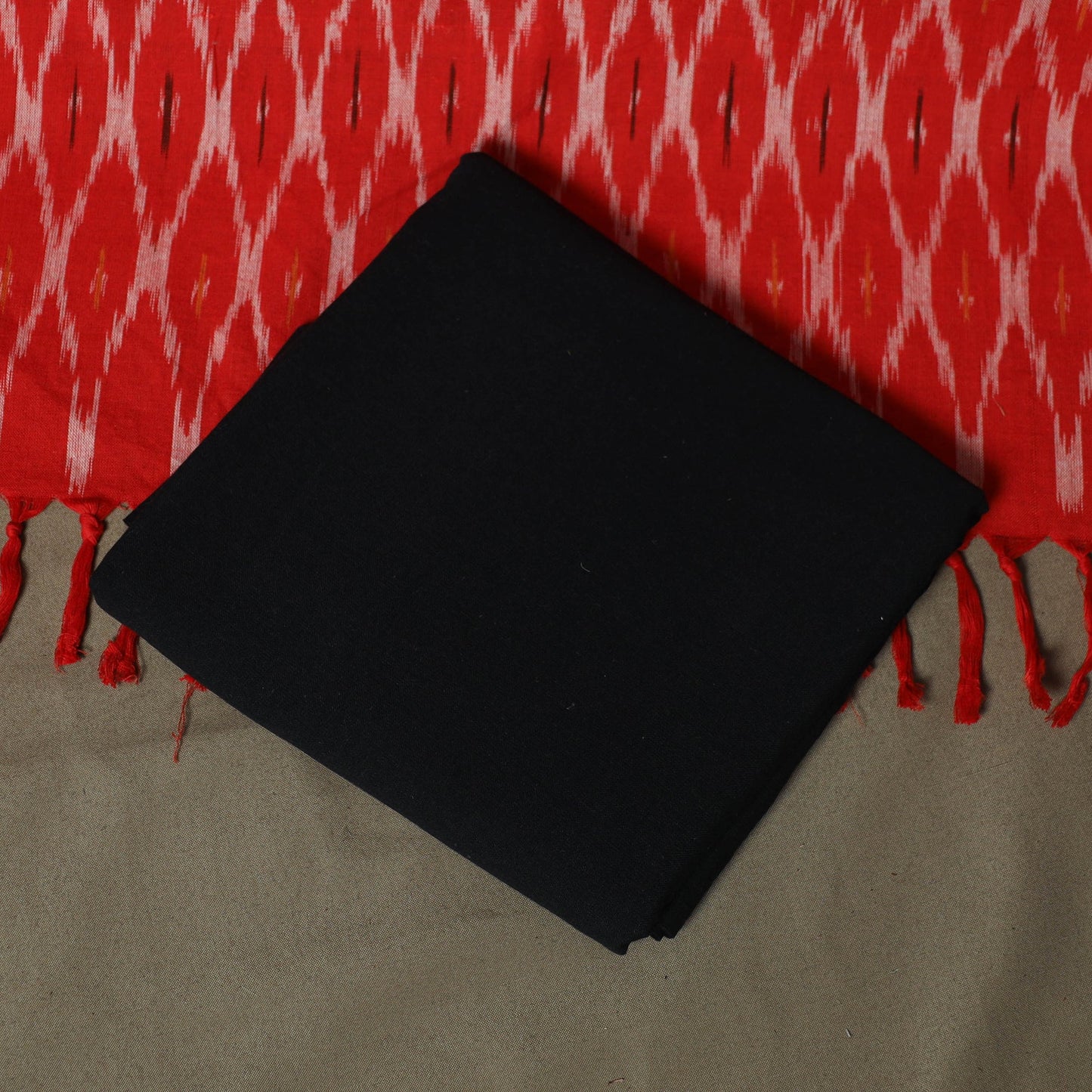 Handloom cotton pochampally ikat 3pc unstitched dress