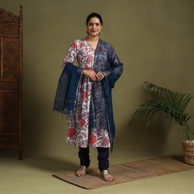 Red Block Print Cotton Sanganeri Kurta Set (Set of 3)