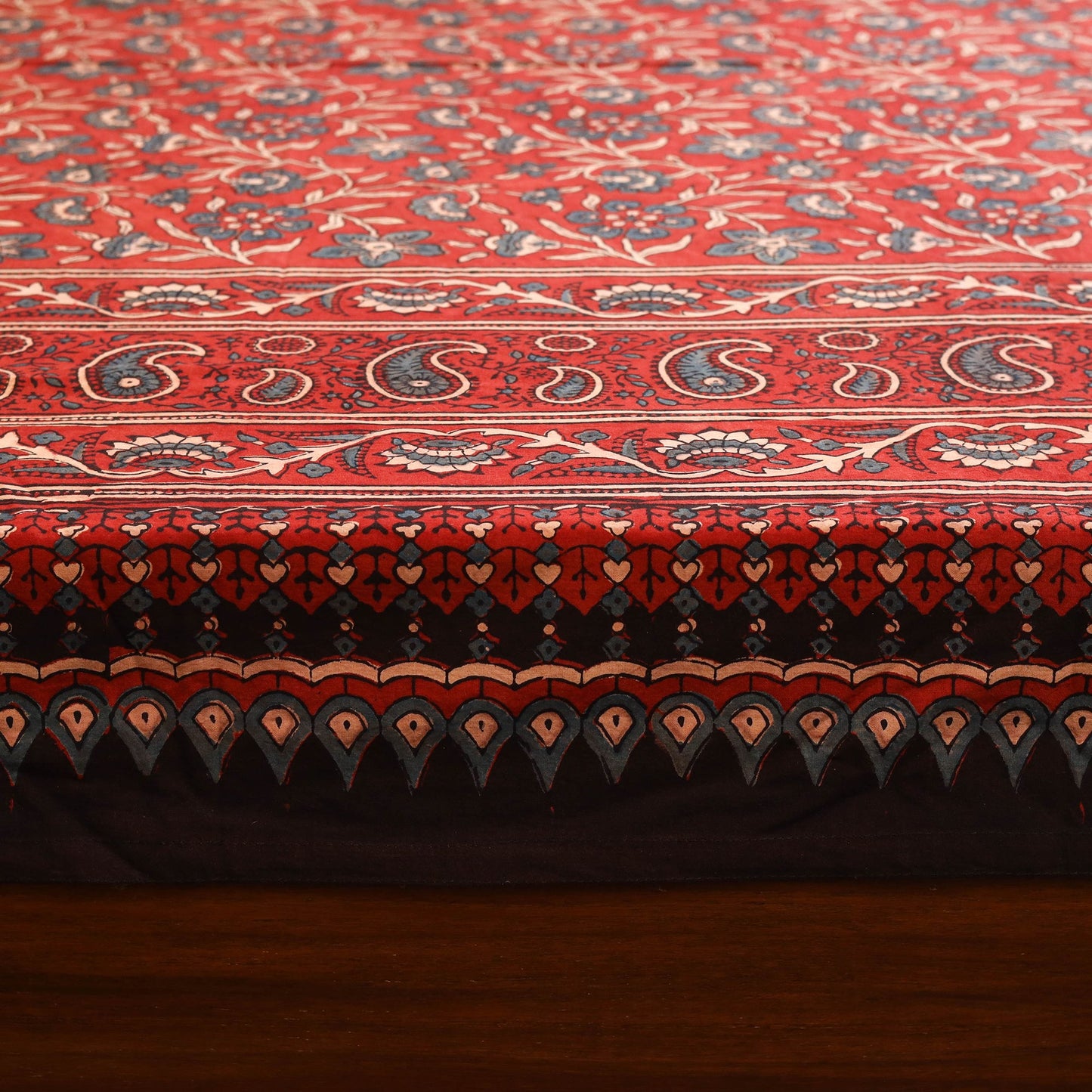 Red - cotton single bed sheet set (90 x 60 in) 21