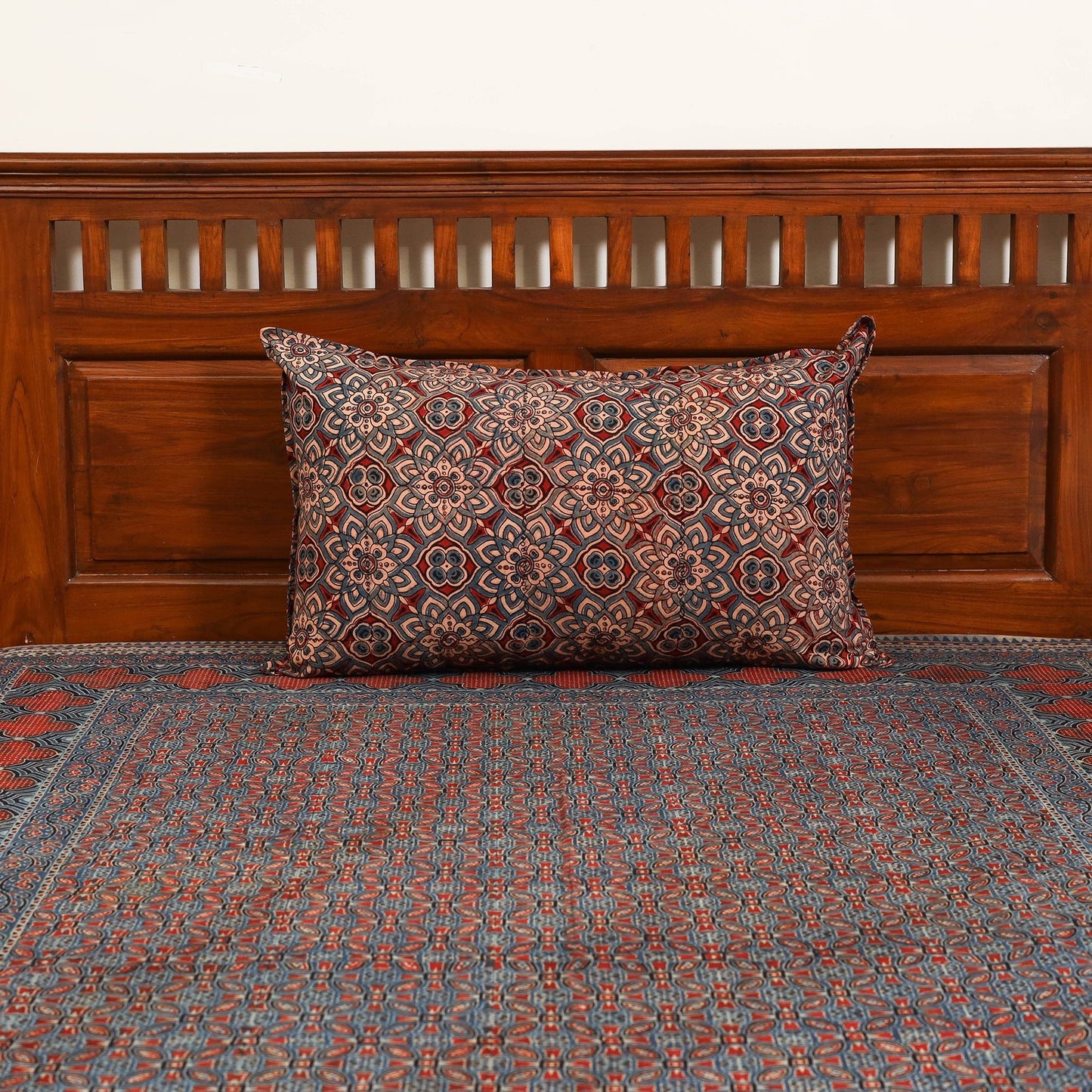 Red - cotton single bed sheet set (90 x 60 in) 22