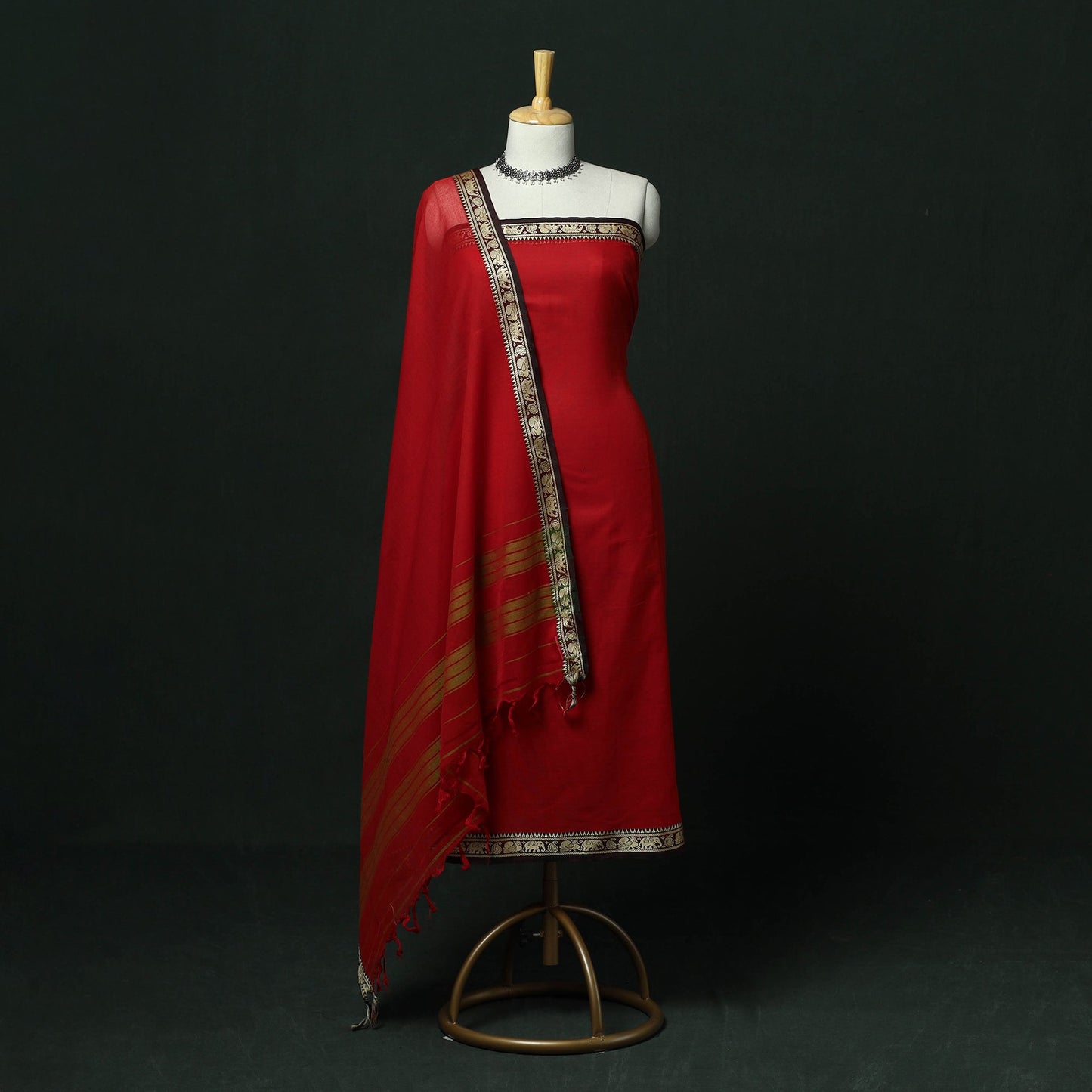 Dharwad cotton 3pc unstitched dress material with thread