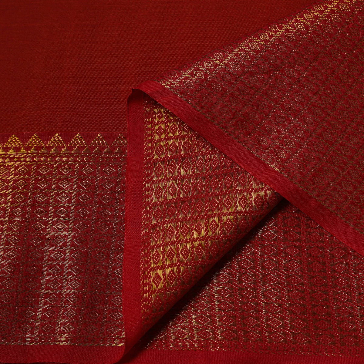 Dharwad cotton fabric with border 20 - handcrafted