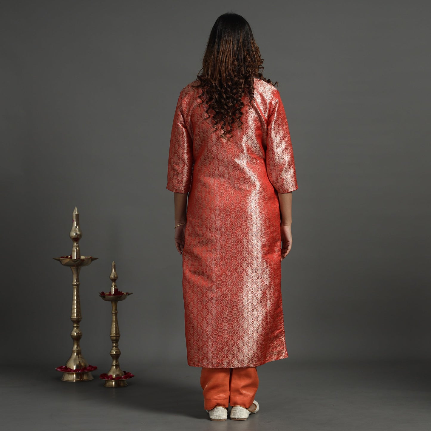 Buy Elegant Banarasi Brocade Silk Kurta with Pant Set Online at iTokri.com