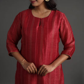 Red - elegant linen silk handloom plain kurta set 08