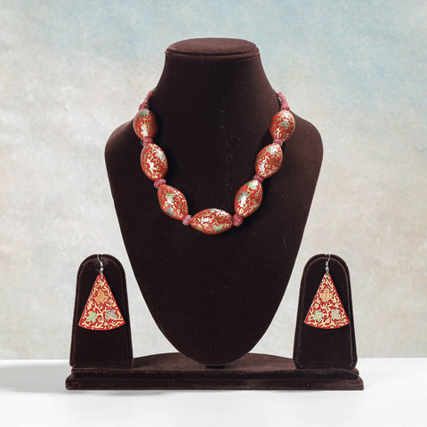 Buy Floral Handpainted Wooden Red Necklace Set Online l iTokri.com