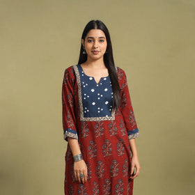 Fusion Mul Cotton Straight Red Ajrakh Kurta for Women