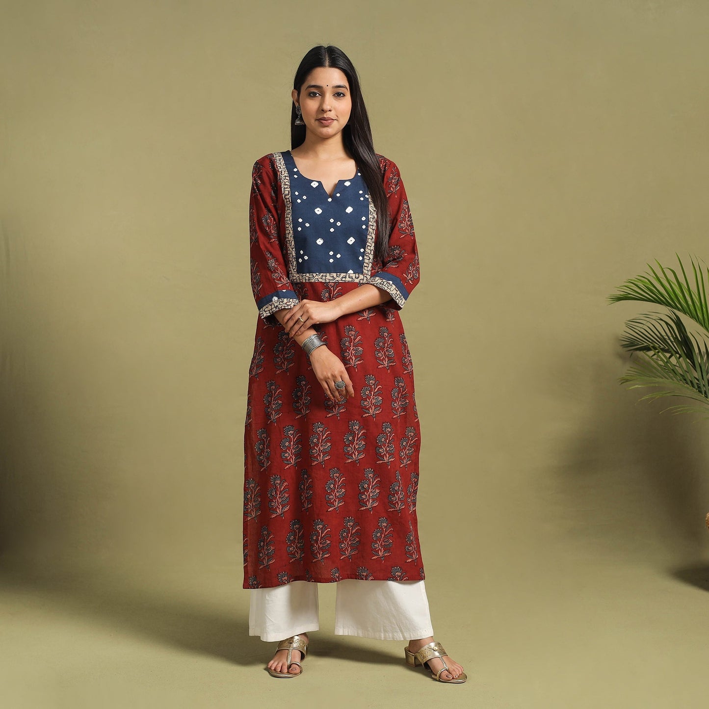 Fusion Mul Cotton Straight Red Ajrakh Kurta for Women