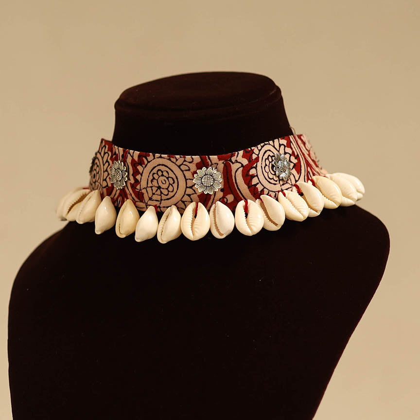 Red - german silver fabart choker necklace set with shell