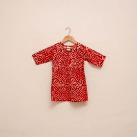 Girls hand batik pure cotton kurta set (2-6 years) 09