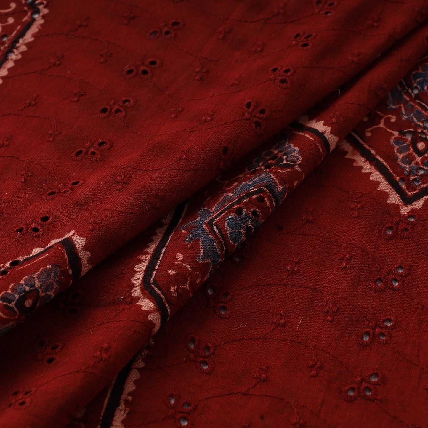 Hakoba natural dyed cotton fabric 02 - handcrafted