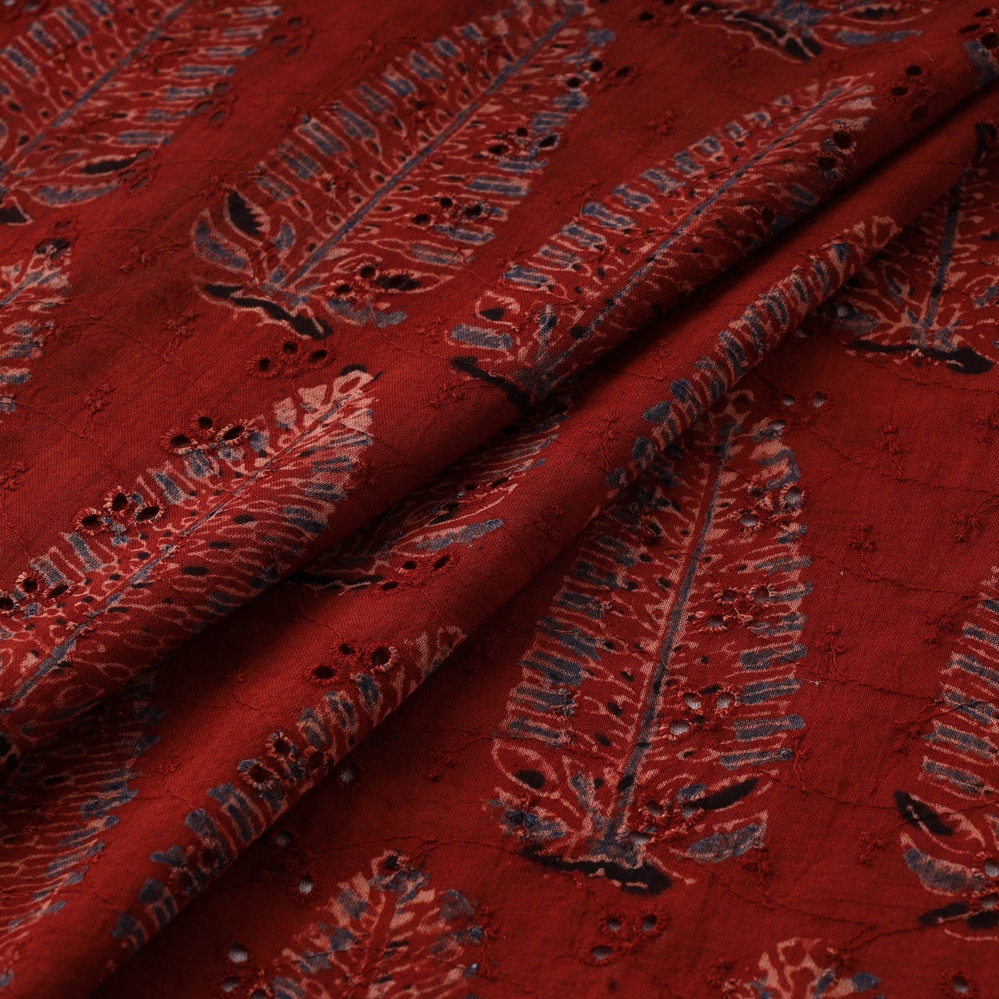 Hakoba natural dyed cotton fabric 04 - handcrafted