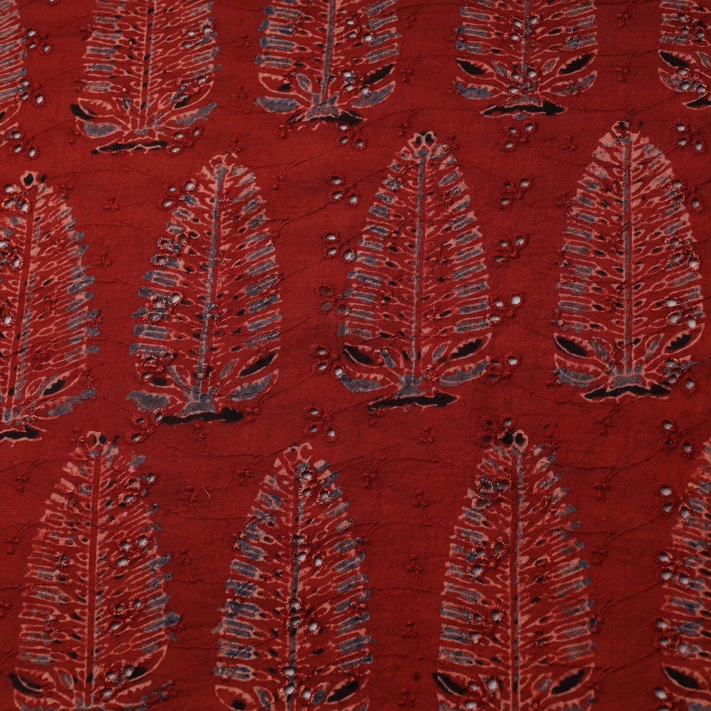 Hakoba natural dyed cotton fabric 04 - handcrafted