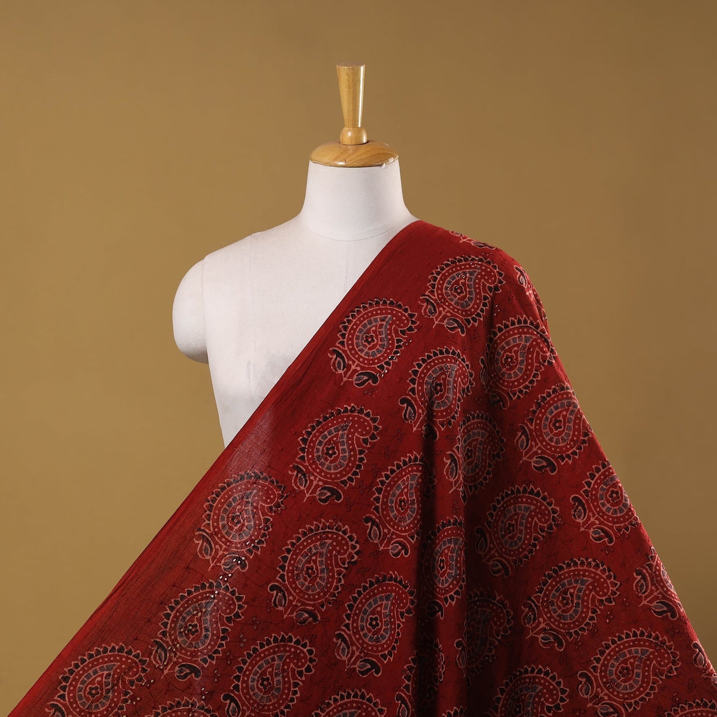 Hakoba natural dyed cotton fabric 27 - handcrafted