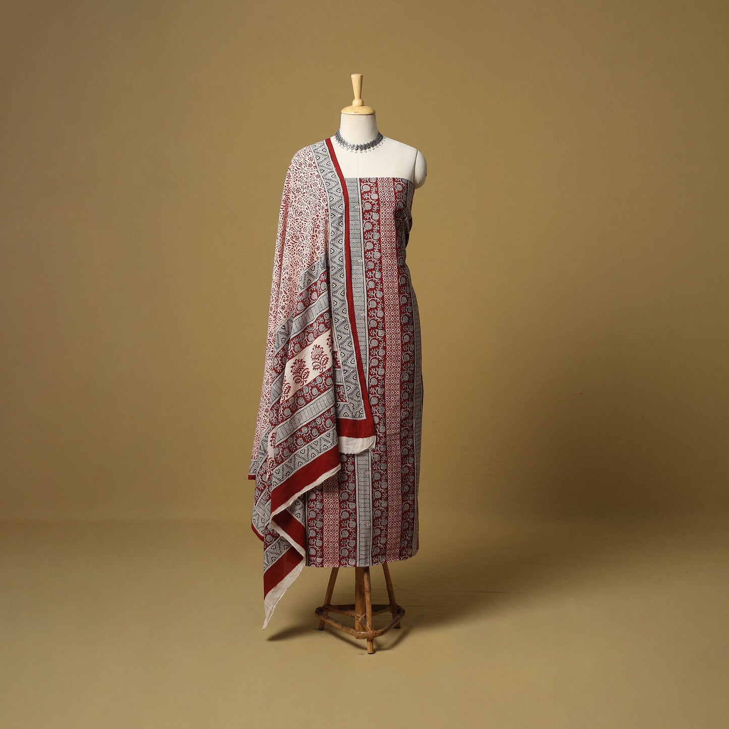 Red - hand bagh natural dyed cotton 3pc unstitched dress